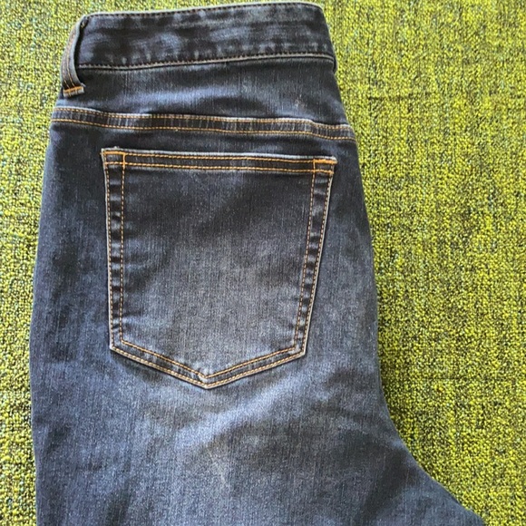 Boston Proper Jeans - Picture 4 of 11